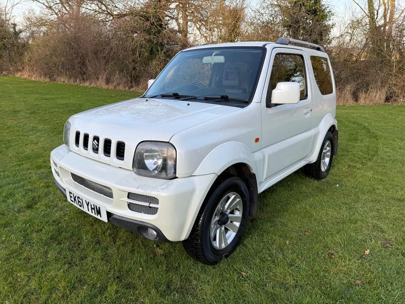 View SUZUKI JIMNY 1.3 SZ4 AUTOMATIC