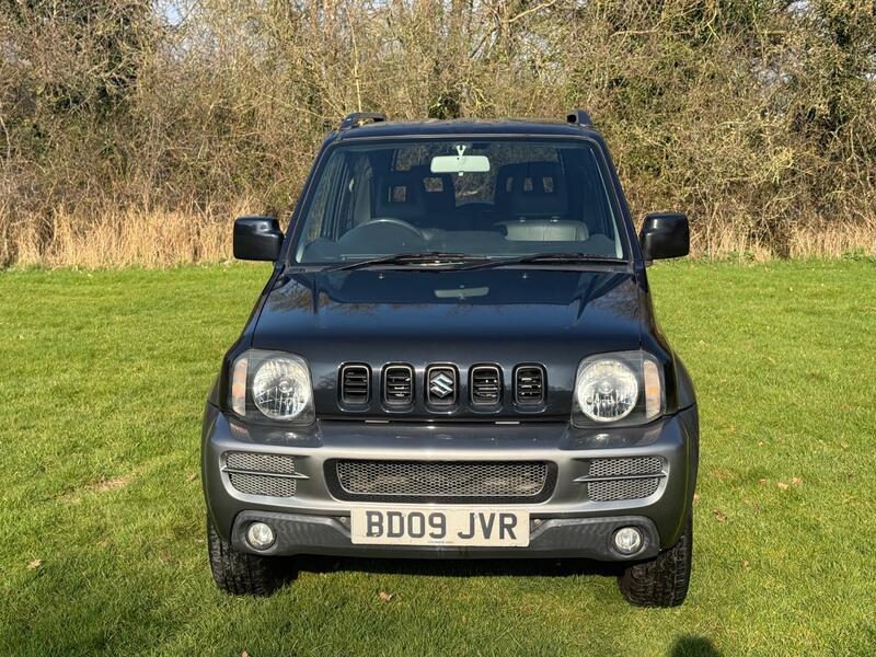 View SUZUKI JIMNY 1.3 JLX+