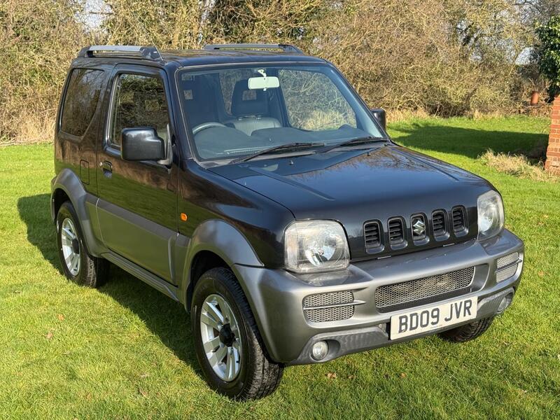 View SUZUKI JIMNY 1.3 JLX+