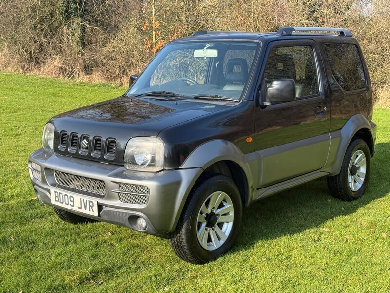 View SUZUKI JIMNY 1.3 JLX+