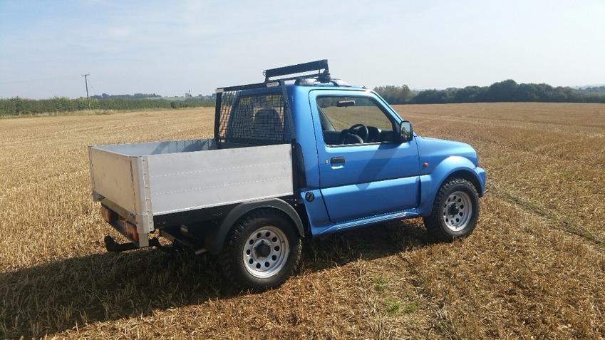 SUZUKI JIMNY